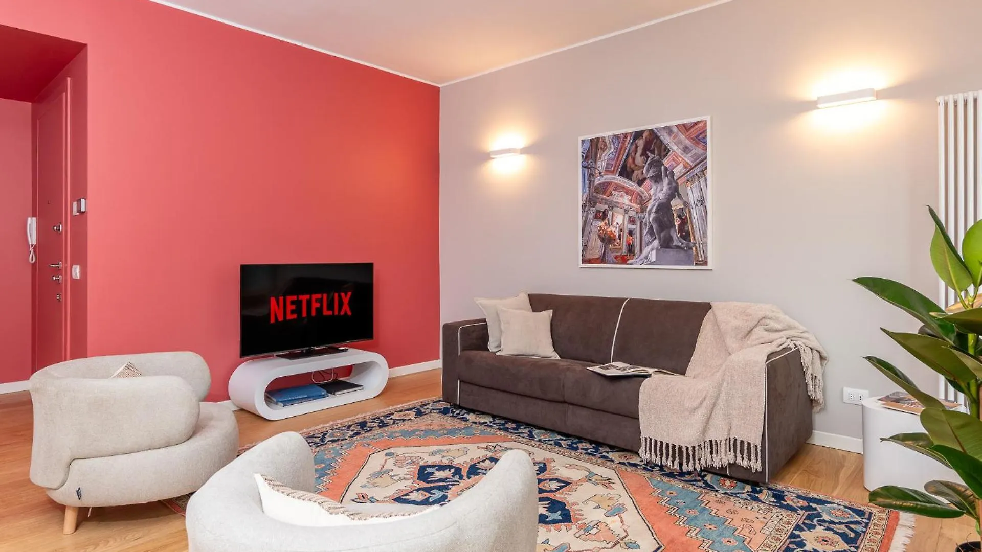 Luxurious & Spacious Flats In Duomo Milan 0*,  Italy